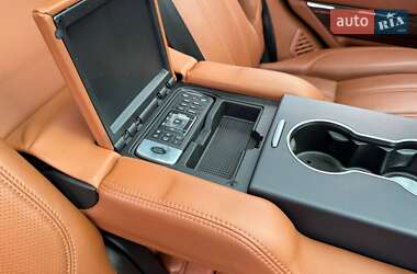 Позашляховик / Кросовер Land Rover Range Rover 2014 в 