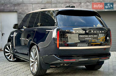 Позашляховик / Кросовер Land Rover Range Rover 2024 в 