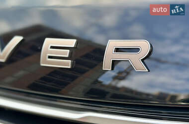 Позашляховик / Кросовер Land Rover Range Rover 2024 в 