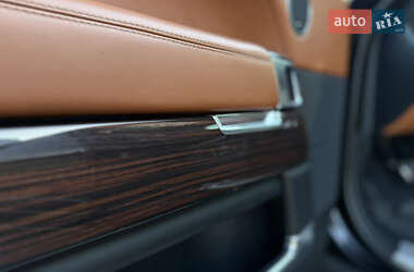 Позашляховик / Кросовер Land Rover Range Rover 2015 в 