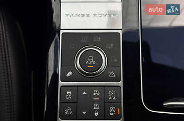 Внедорожник / Кроссовер Land Rover Range Rover 2015 в 