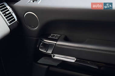Внедорожник / Кроссовер Land Rover Range Rover 2015 в 