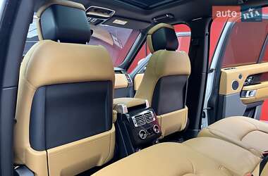 Внедорожник / Кроссовер Land Rover Range Rover 2018 в 