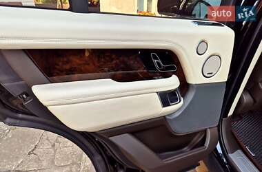 Внедорожник / Кроссовер Land Rover Range Rover 2018 в 