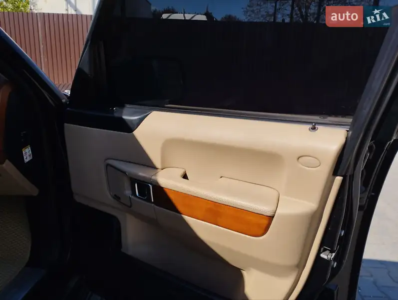 Land Rover Range Rover 2009 VIN SALLMAM24AA315927 фото оголошення 3 з 54