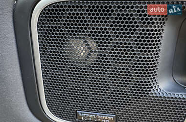 Позашляховик / Кросовер Land Rover Range Rover 2011 в 