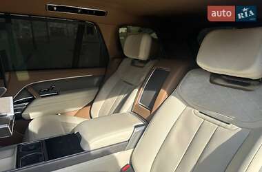 Позашляховик / Кросовер Land Rover Range Rover 2023 в 