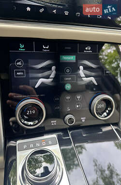 Внедорожник / Кроссовер Land Rover Range Rover 2021 в 