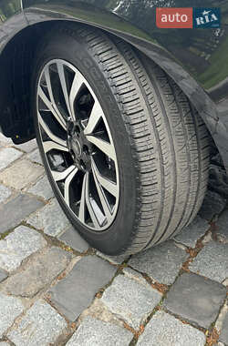 Внедорожник / Кроссовер Land Rover Range Rover 2021 в 