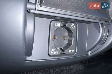 Позашляховик / Кросовер Land Rover Range Rover 2021 в 