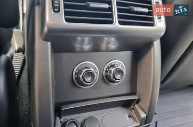 Внедорожник / Кроссовер Land Rover Range Rover 2009 в 