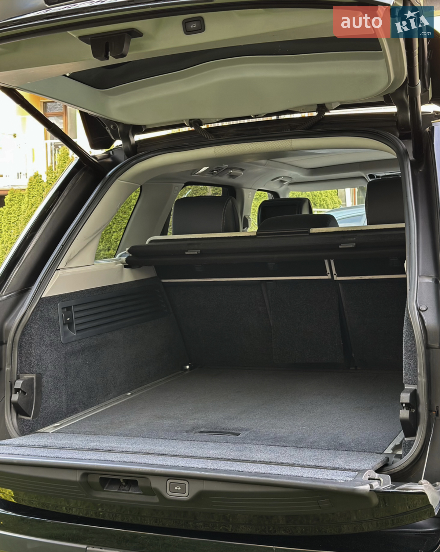 2013 Land Rover Range Rover - мініатюра 4