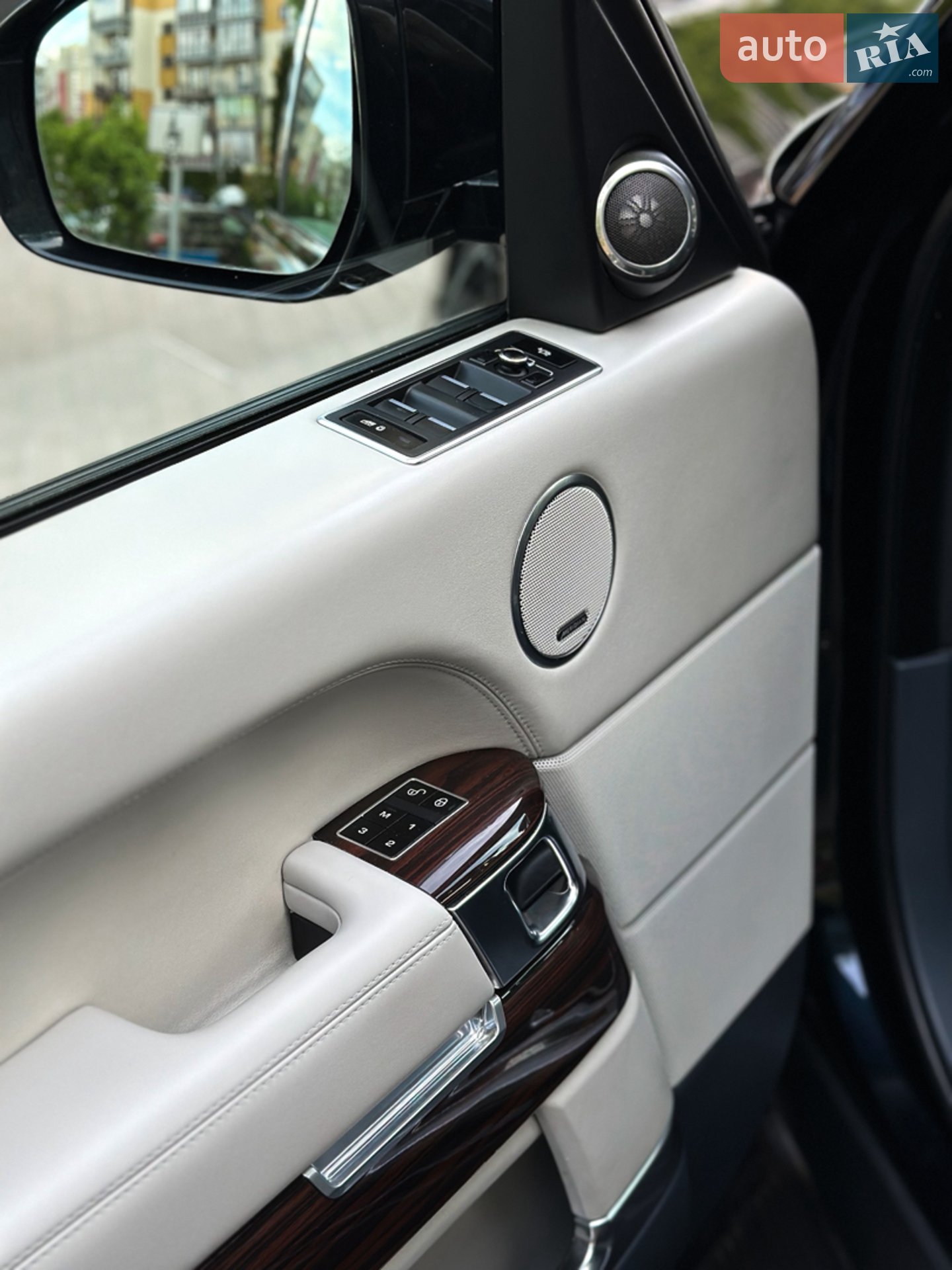 2013 Land Rover Range Rover - мініатюра 8