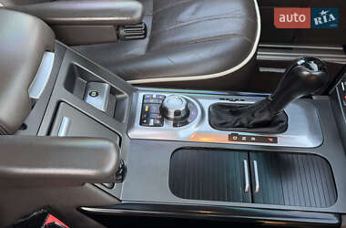 Внедорожник / Кроссовер Land Rover Range Rover 2010 в 