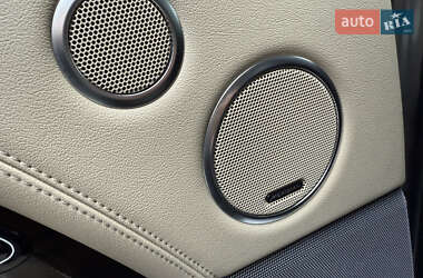 Внедорожник / Кроссовер Land Rover Range Rover 2020 в 
