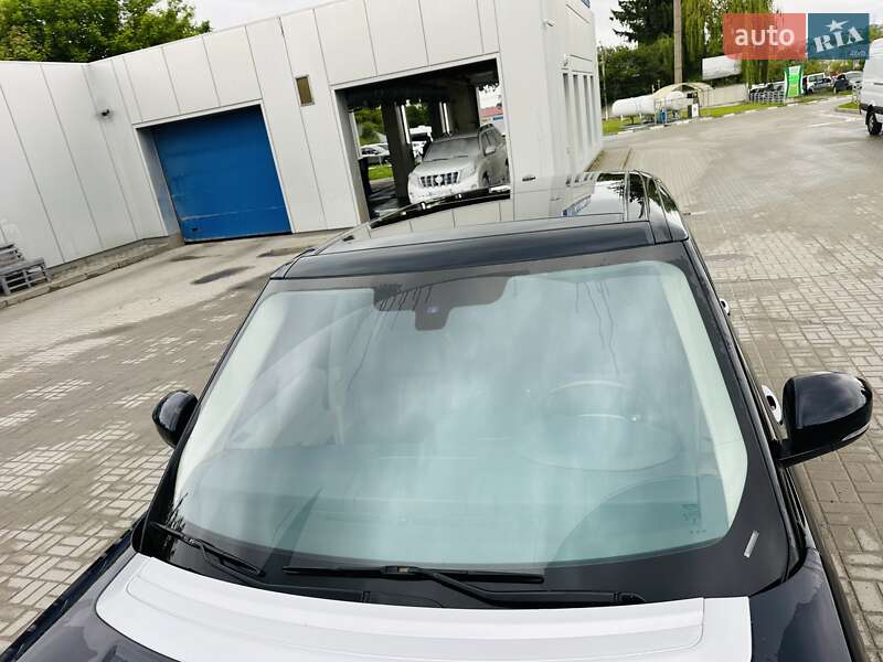 Внедорожник / Кроссовер Land Rover Range Rover 2015 в Тернополе