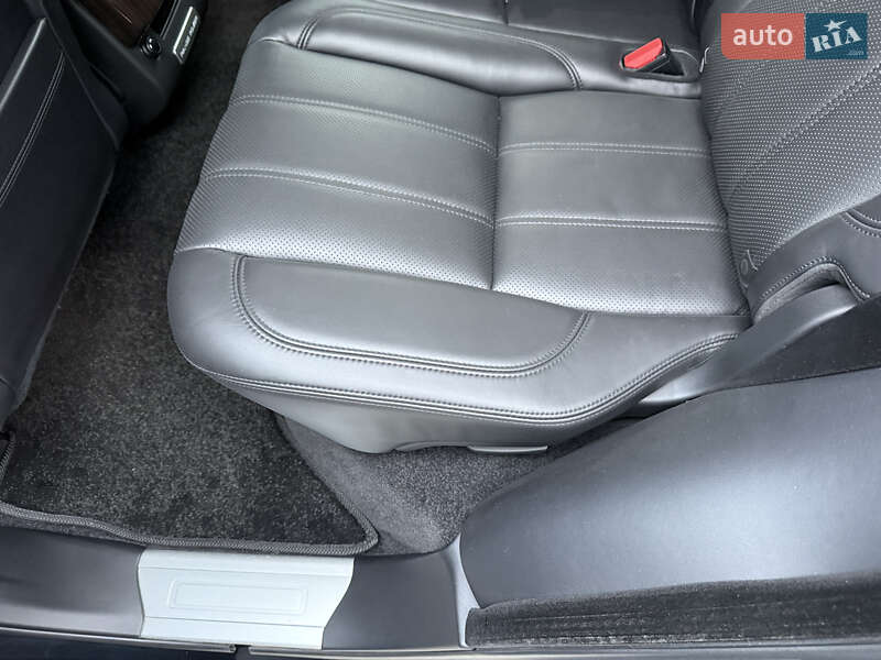 Внедорожник / Кроссовер Land Rover Range Rover 2015 в Киеве