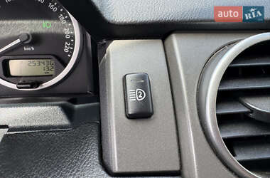 Внедорожник / Кроссовер Land Rover Range Rover 2007 в 