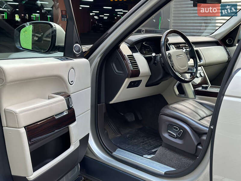 Позашляховик / Кросовер Land Rover Range Rover 2014 в Києві