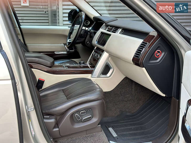 Позашляховик / Кросовер Land Rover Range Rover 2014 в Києві