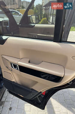 Позашляховик / Кросовер Land Rover Range Rover 2011 в 