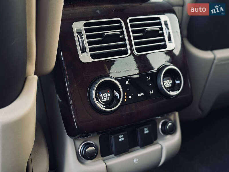 Внедорожник / Кроссовер Land Rover Range Rover 2018 в Тернополе