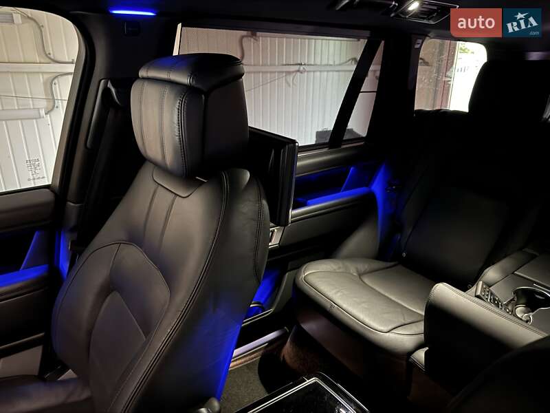 Внедорожник / Кроссовер Land Rover Range Rover 2018 в Тернополе