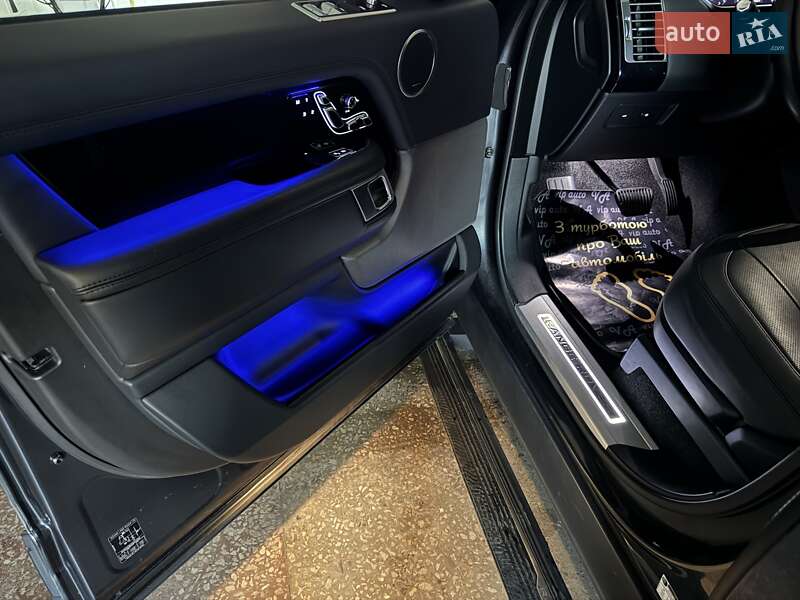 Внедорожник / Кроссовер Land Rover Range Rover 2018 в Тернополе