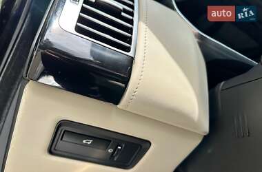 Внедорожник / Кроссовер Land Rover Range Rover 2013 в 