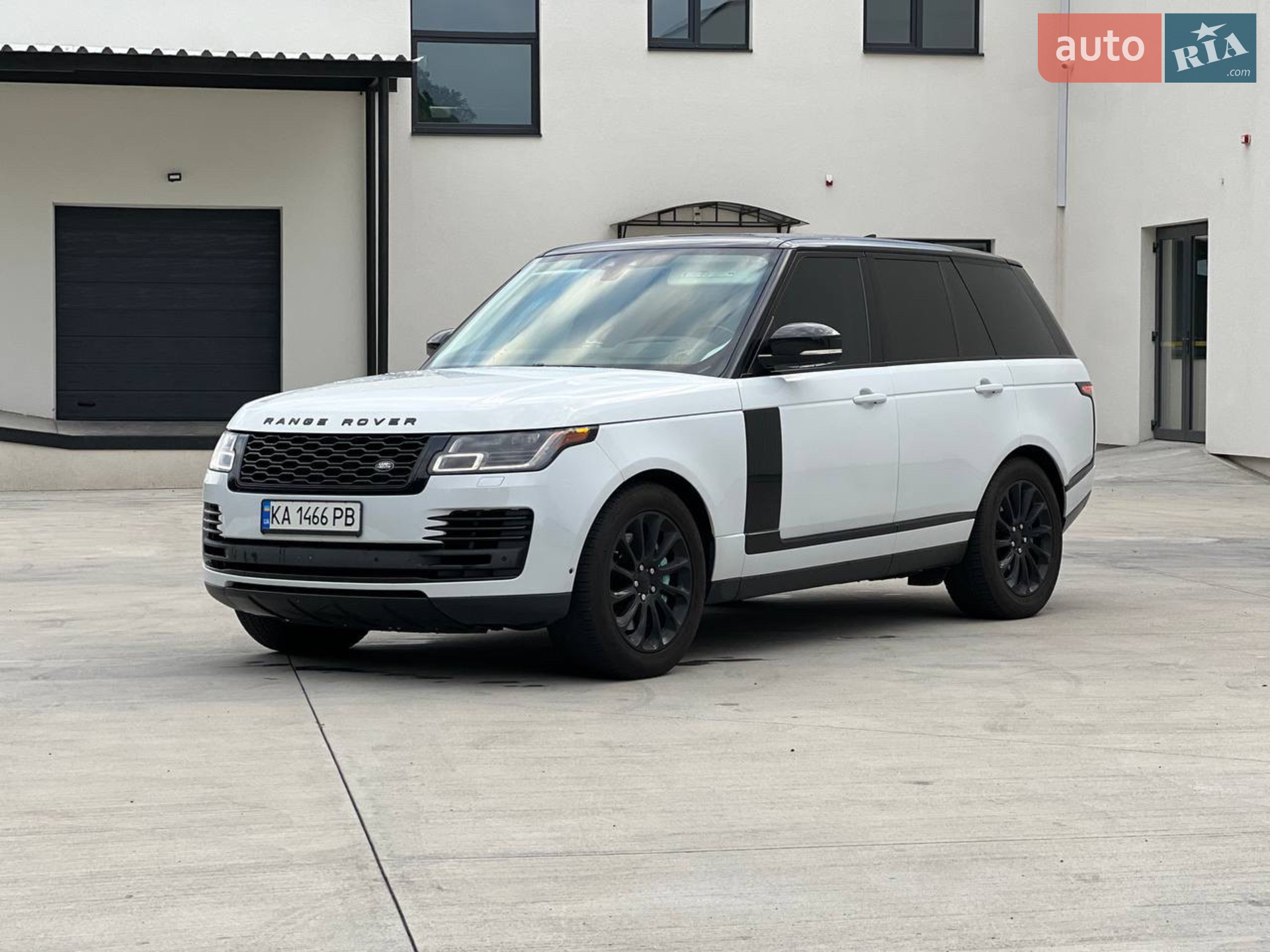2018 Land Rover Range Rover - мініатюра 25