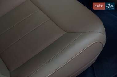 Позашляховик / Кросовер Land Rover Range Rover 2023 в 