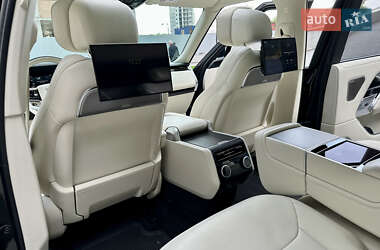 Внедорожник / Кроссовер Land Rover Range Rover 2024 в 