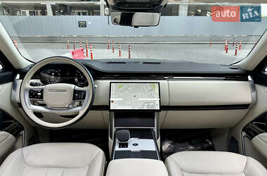 Внедорожник / Кроссовер Land Rover Range Rover 2024 в 