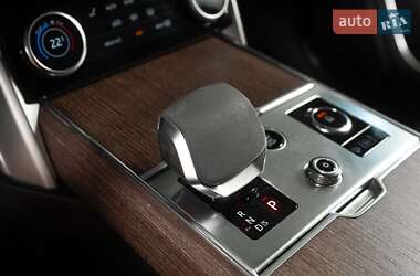 Внедорожник / Кроссовер Land Rover Range Rover 2022 в 