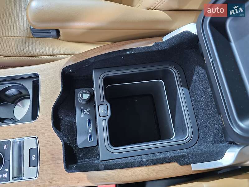 Внедорожник / Кроссовер Land Rover Range Rover 2019 в Киеве