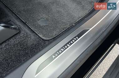 Внедорожник / Кроссовер Land Rover Range Rover 2023 в 
