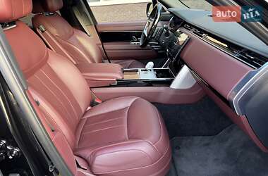 Внедорожник / Кроссовер Land Rover Range Rover 2023 в 