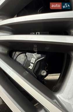 Внедорожник / Кроссовер Land Rover Range Rover 2024 в 