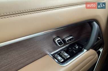Внедорожник / Кроссовер Land Rover Range Rover 2024 в 