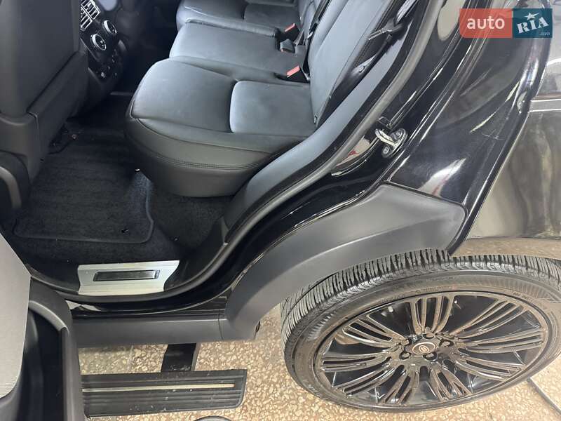 Внедорожник / Кроссовер Land Rover Range Rover 2019 в Тернополе