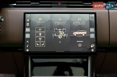 Внедорожник / Кроссовер Land Rover Range Rover 2024 в 