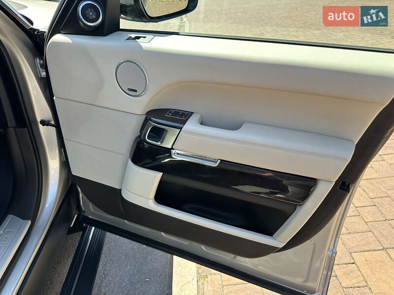 Внедорожник / Кроссовер Land Rover Range Rover 2017 в Ровно фото 27 Внедорожник / Кроссовер Land Rover Range Rover 2017 в Ровно