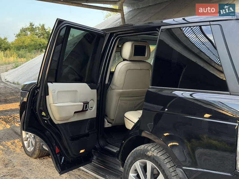 Внедорожник / Кроссовер Land Rover Range Rover 2006 в Зборове