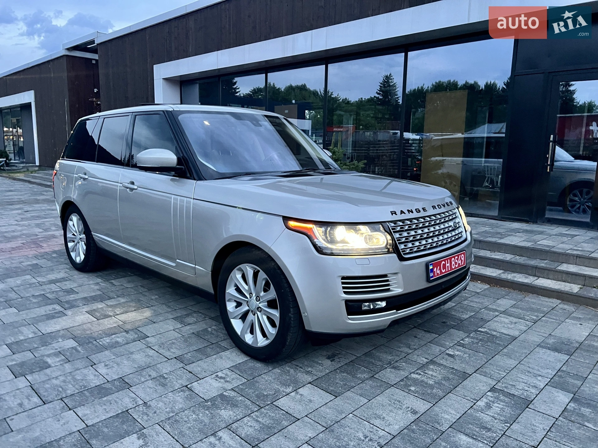 2015 Land Rover Range Rover - мініатюра 30