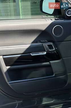 Внедорожник / Кроссовер Land Rover Range Rover 2016 в 