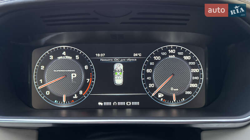 Внедорожник / Кроссовер Land Rover Range Rover 2013 в Вараше