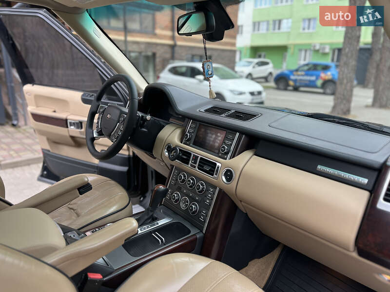 Позашляховик / Кросовер Land Rover Range Rover 2010 в Києві