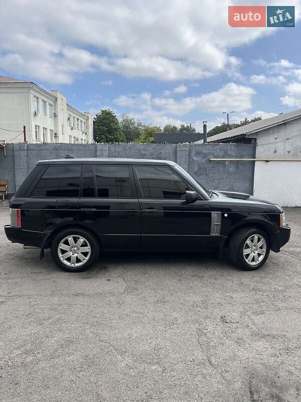 Внедорожник / Кроссовер Land Rover Range Rover 2005 в Черновцах