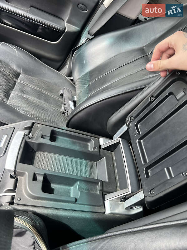 Внедорожник / Кроссовер Land Rover Range Rover 2005 в Черновцах