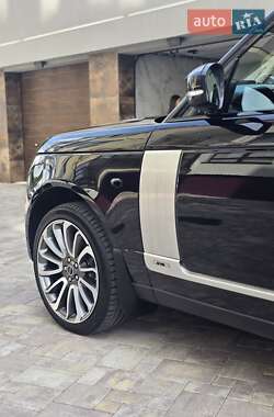 Внедорожник / Кроссовер Land Rover Range Rover 2018 в 